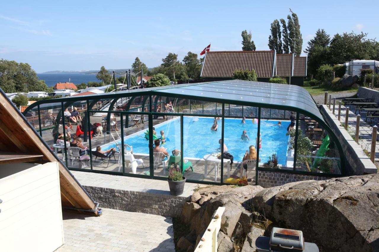 Sandkaas Family Camping & Cottages Allinge-Sandvig Екстериор снимка